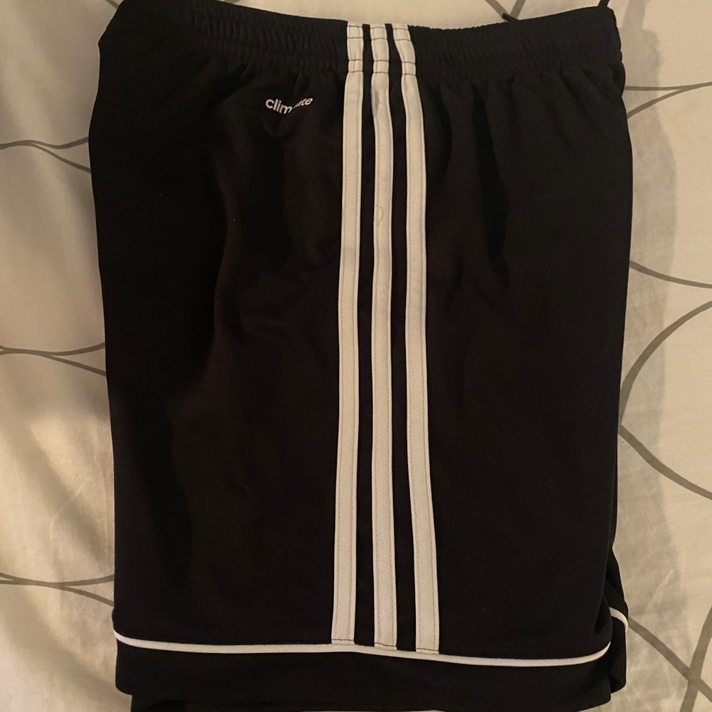 Adidas athletic shorts boys size M EUC
